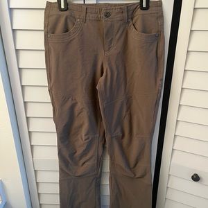 Kuhl Outdoor Cargo Hiking Pants Stretch Army Green RN# 108846 Women's Size 8 Reg